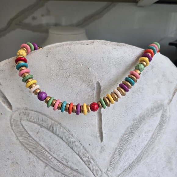 Fun and colorful candy bead choker - Picture 5 of 8